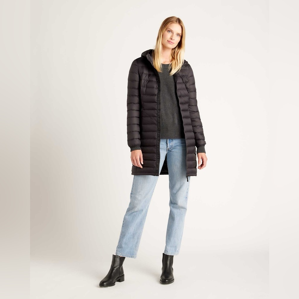 Quince Lightweight Down Black Puffer Jacket